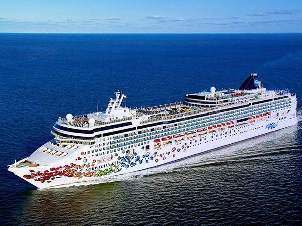 voy-2024-10-norwegian-gem.jpg
